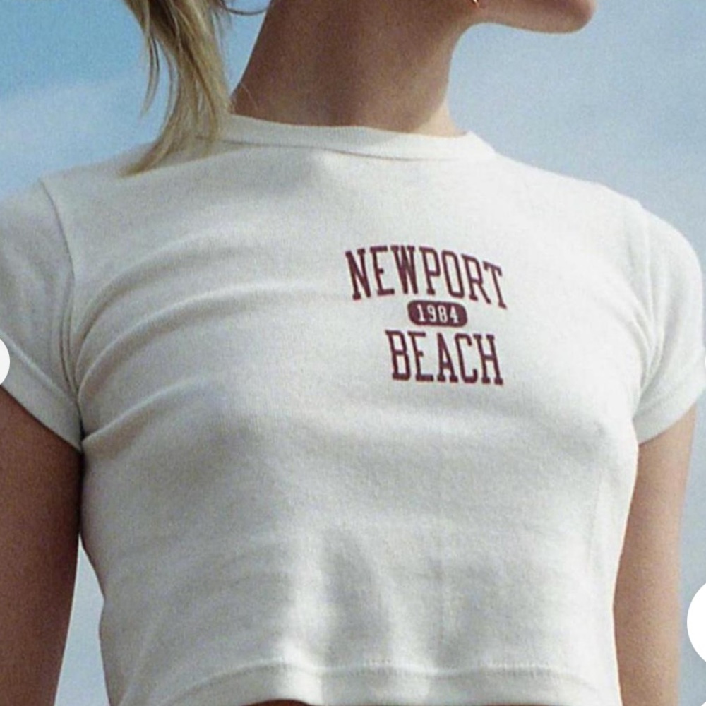 Brandy Melville Ashlyn Newport Beach Baby Tee
